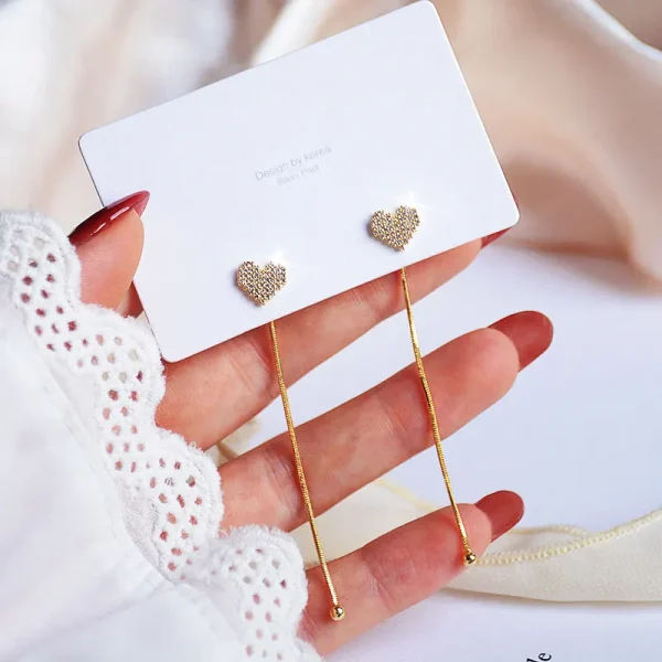 14K Gouden Oorbellen – Lange Hangers met Fijn Ingezette Zirkonia & Klein Hartje - Image 7