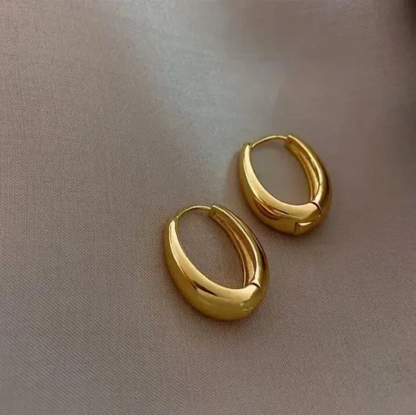 Uworld Hypoallergene Stijlvolle Vintage Ronde Oorknopjes – Premium 18K Goud Verguld Roestvrij Staal - Image 7