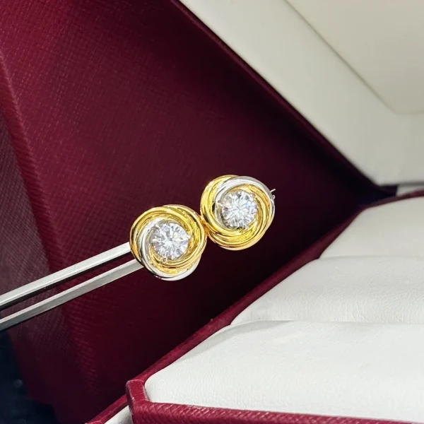 Sterling Zilveren Oorbellen voor Dames – Drie Ringen, Drie Kleuren & Eén Diamant-Design | Hypoallergeen & Kleurecht - Image 4